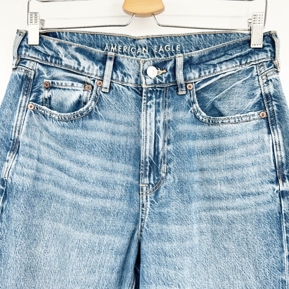 American Eagle Womens Super High Rise Baggy Wide Leg Raw Hem Blue Denim Jeans - Picture 4 of 9